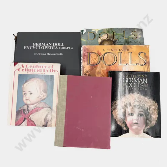 Quantity of Assorted Doll Reference Books