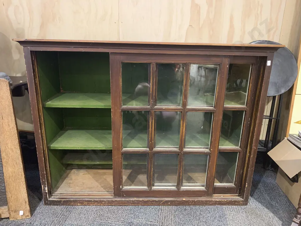 Glazed Sliding Door Cabinet Image 1++