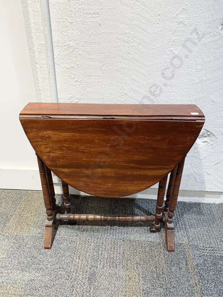 Sutherland Tea Table together with Tripod Base Wine Table Image 1++