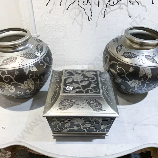 Pair of Decorative Floral Vases & Matching Keepsake Box