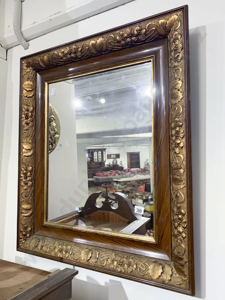 Decorative Rectangular Wall Mirror Image 1++