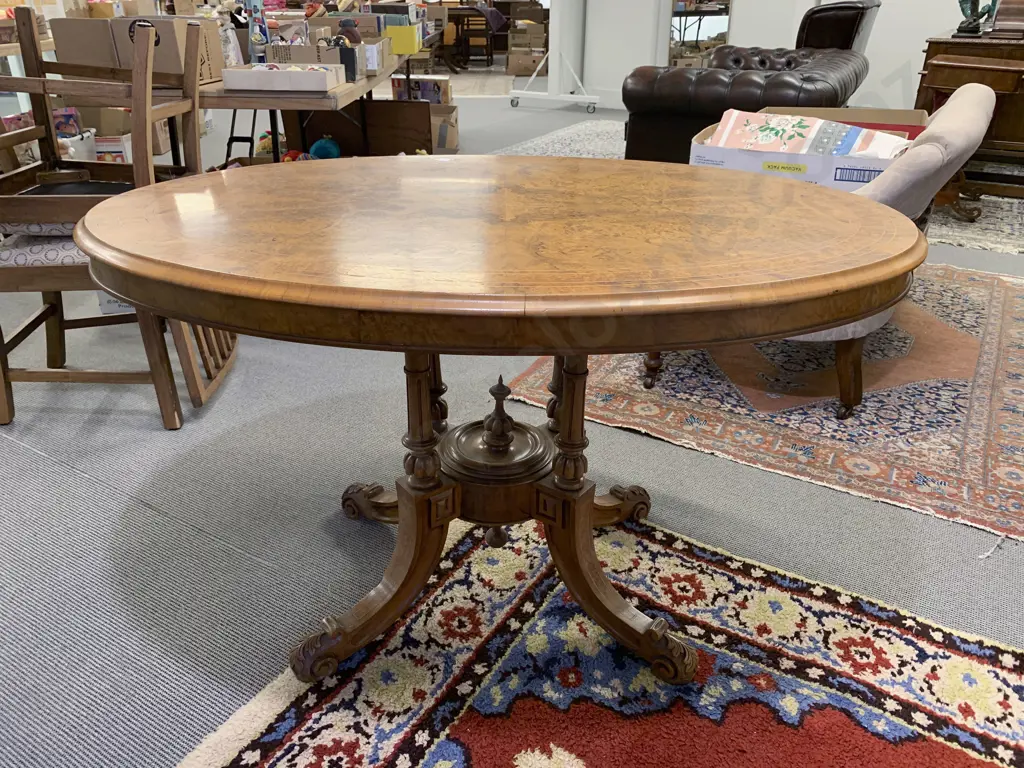 Fine Quality Vict Burr Walnut & Marquetry Loo Table Image 1++