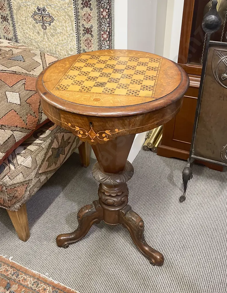 Victorian Sewing Table Image 1++