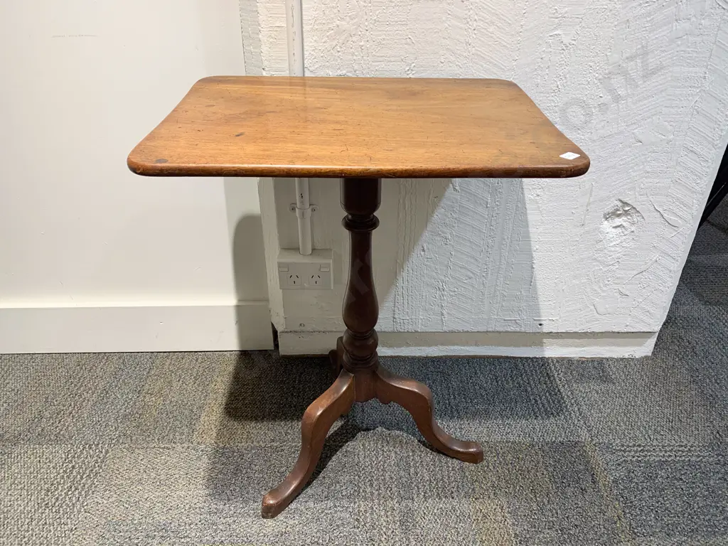 Regency Mahogany Snap Top Wine Table Image 1++