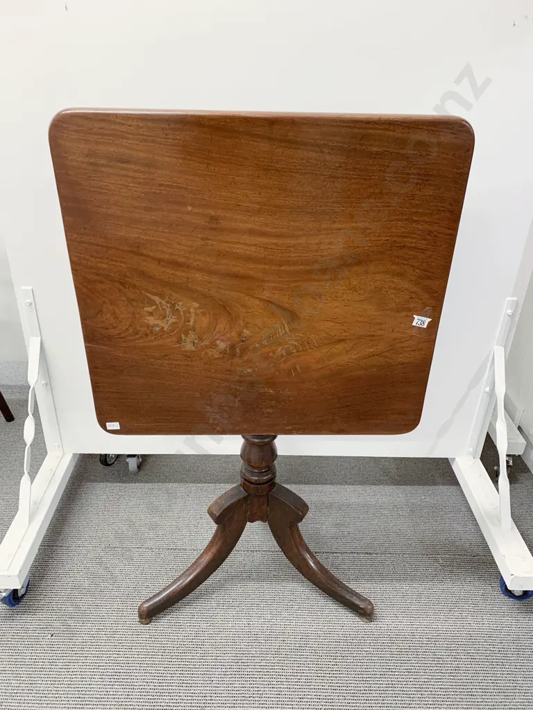 Regency Mahogany Snap Top Wine Table Image 1++