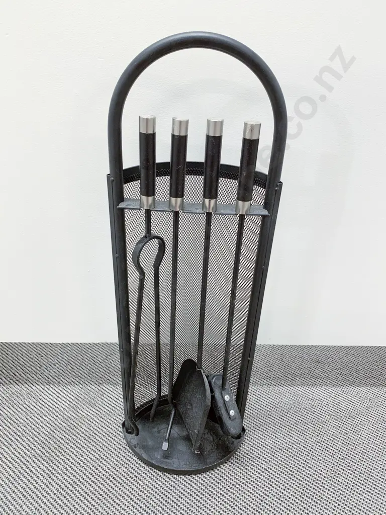 Modern Fire Tidy Set Image 1++