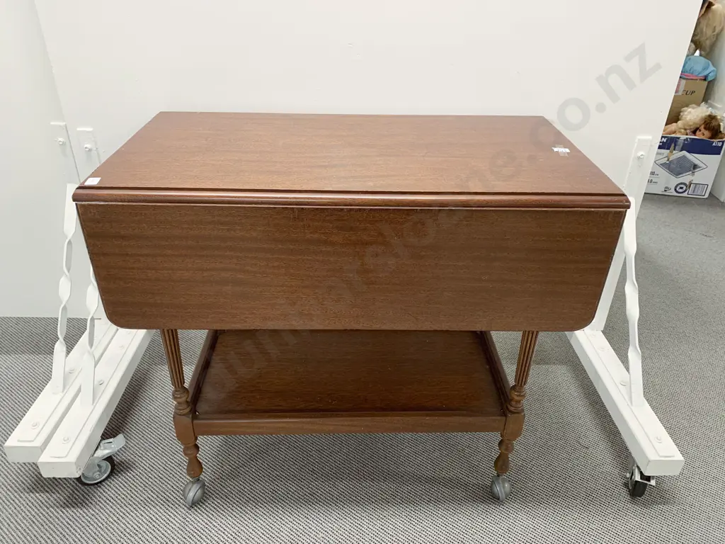 Mahogany Dropleaf Tea Trolley Image 1++