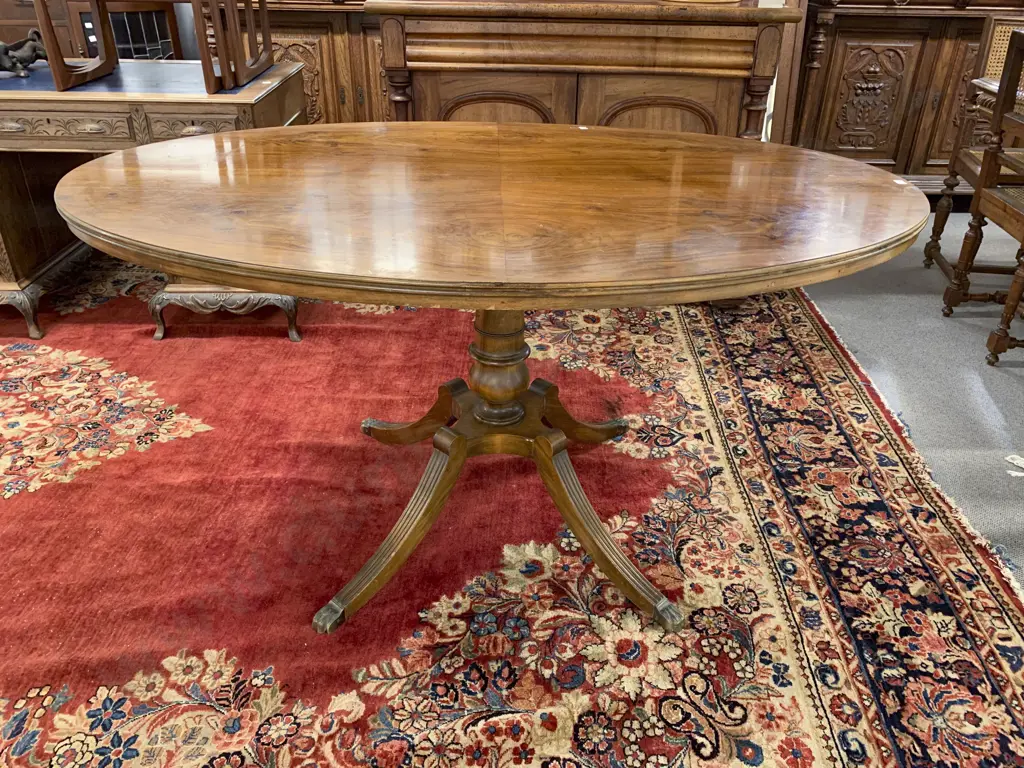 Mahogany Oval Dining Table Image 1++