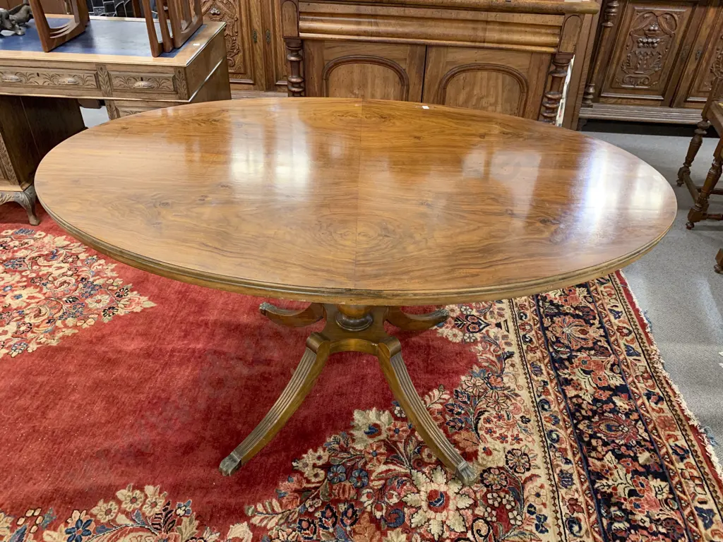 Mahogany Oval Dining Table Image 1++