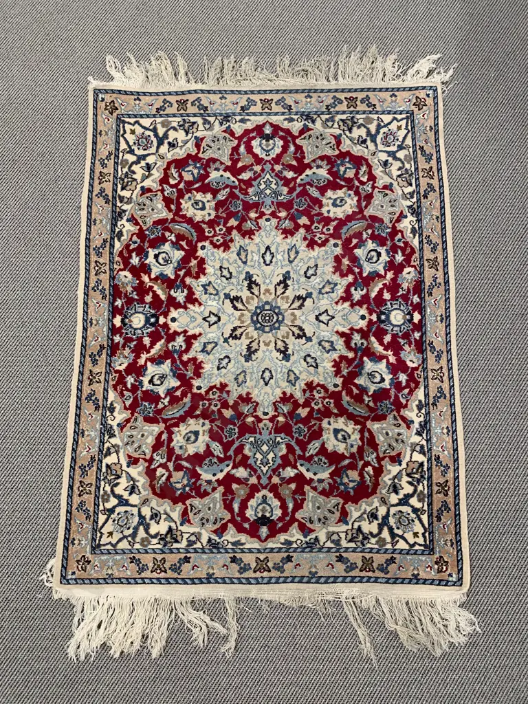 Small Persian Nain Rug Image 1++