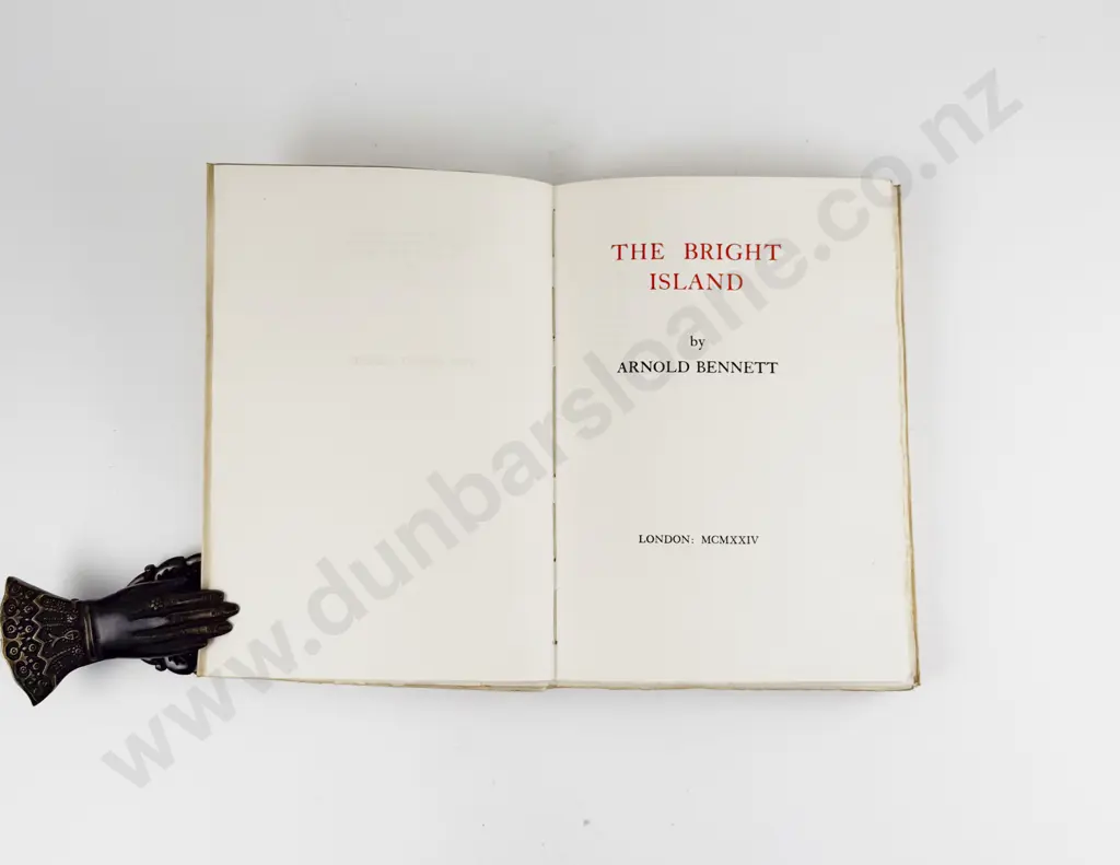 Bennett Arnold - The Bright Island Image 1++