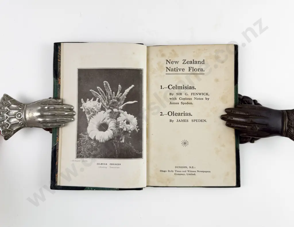 3 New Zealand Natural History Volumes Image 1++