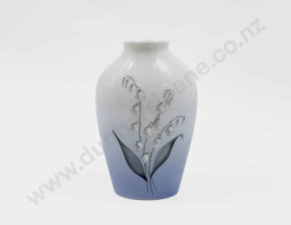 B&G Vase Image 1++