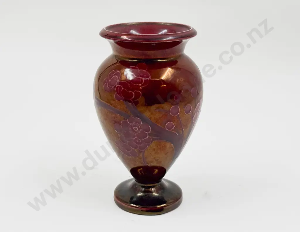 Red Lustre Moorcroft Vase Image 1++