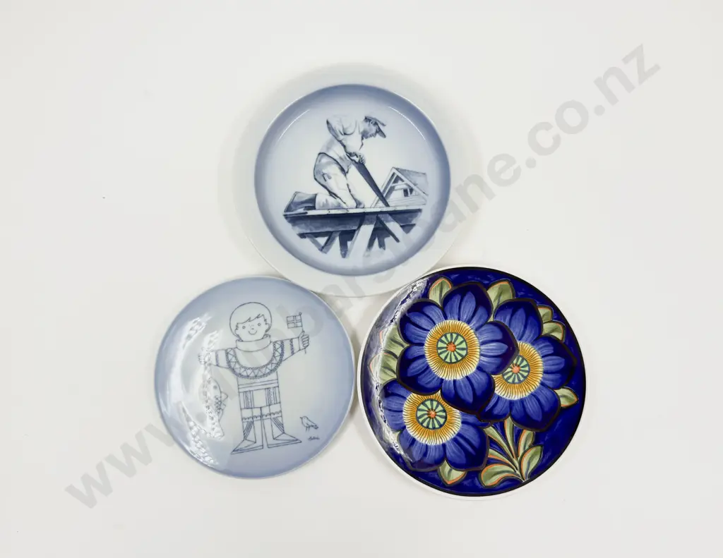 Two Assorted Royal Copenhagen Comm. Plates with Small B&G Wall Hanging Image 1++