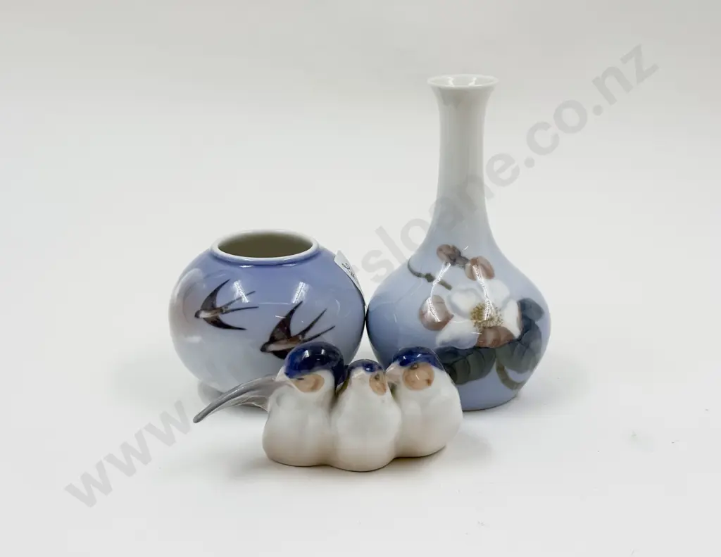 B&G Vase With Royal Copenhagen Vase and Bird Figure Group Image 1++