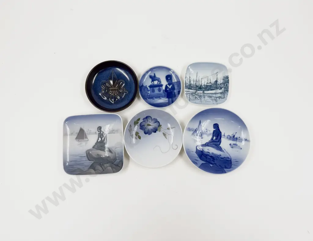 Five Royal Copenhagen Pin Dishes with One B&G Similar Image 1++