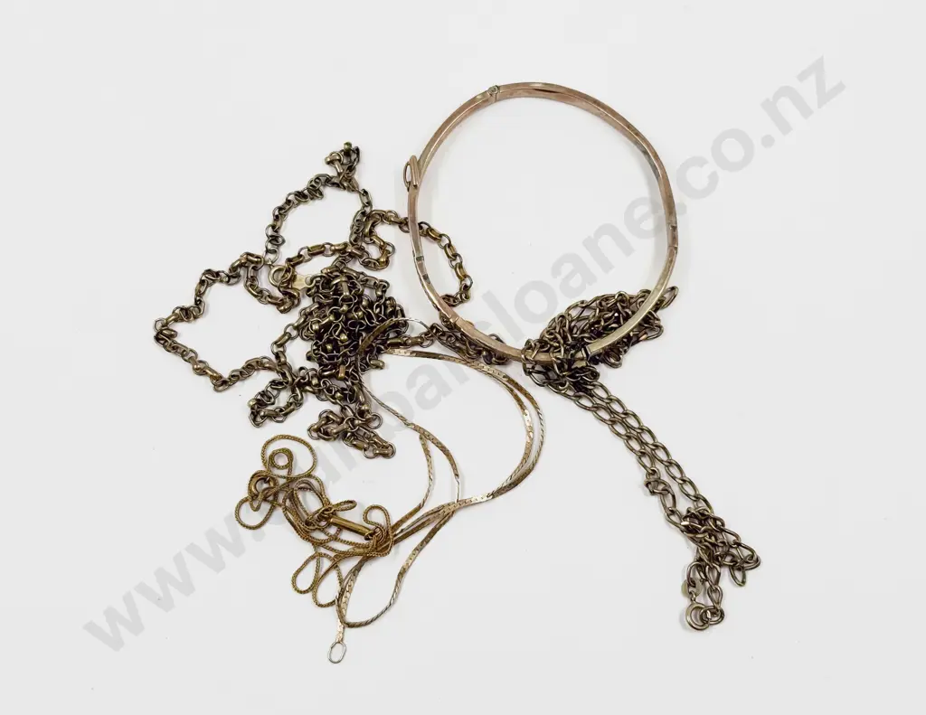 9ct Gold Pieces for Scrap and Plated Image 1++