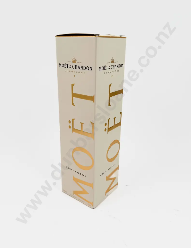 Boxed Moet & Chandon Moet Imperial Champagne Image 1++
