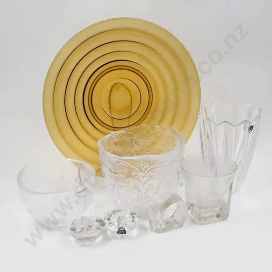 Quantity of Assorted Glass Ware