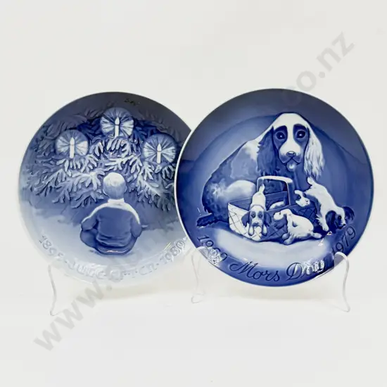 Two B&G Comm. Plates