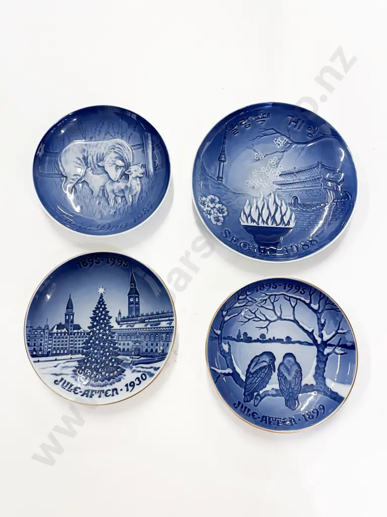 Four Assorted B&G Comm. Plates Image 1++