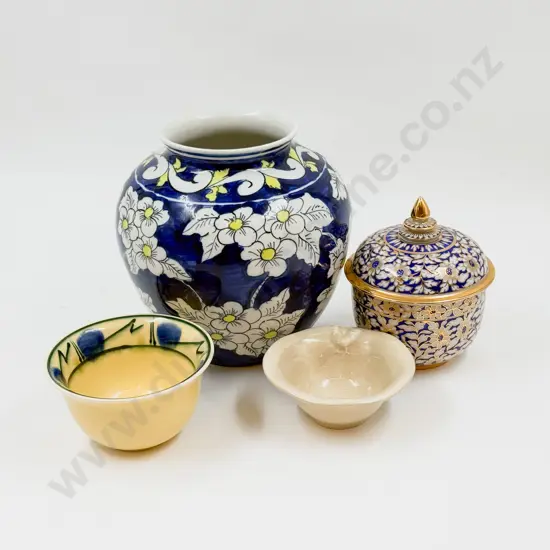 Small Quantity of Assorted China