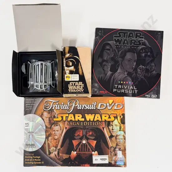 Quantity of Assorted Star Wars Collectibles etc