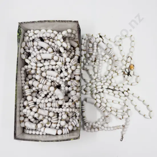 Quantity of Assorted Bead Necklaces