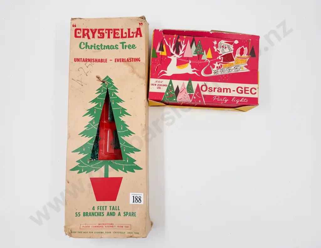 Vintage Crystella Christmas Tree together with Boxed Vintage Christmas Lights Image 1++