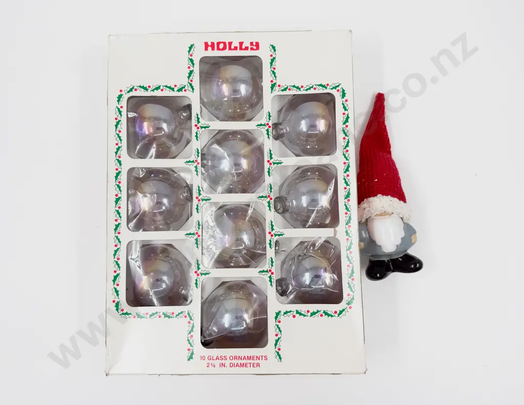 Boxed Glass Christmas Baubles together with China Christmas Gnome Image 1++