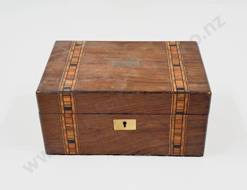 Small Parquetry Inlaid Jewellery Box Image 1++