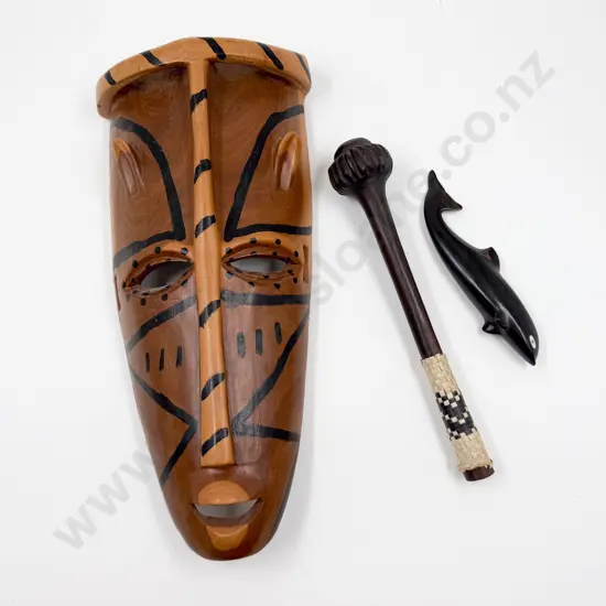 Small Quantity of Assorted Tourist Ware