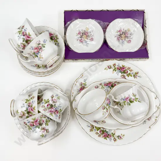 Quantity of Assorted Royal Albert Fancy China