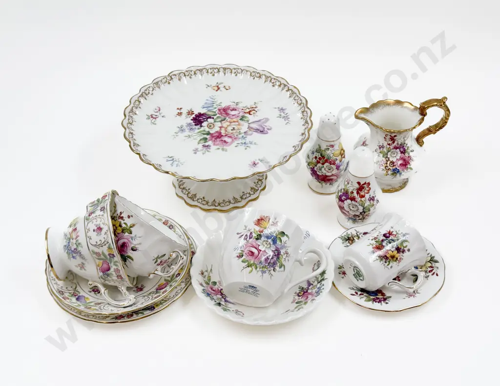 Quantity of Assorted Fancy Tea China incl Hammersley & Aynsley Image 1++