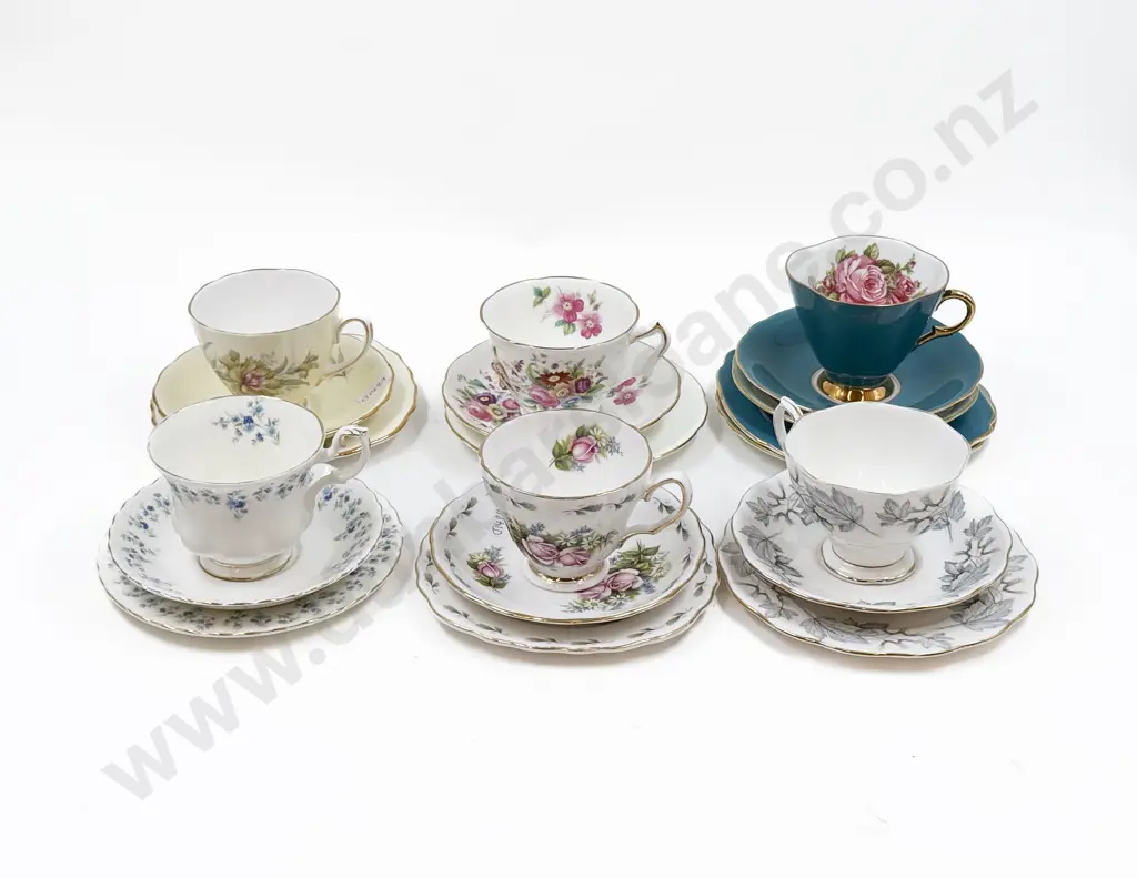 Quantity of Assorted Fancy Tea China incl Royal Albert & Coalport Image 1++