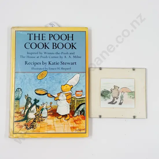 The Pooh Cook Book with Small Winnie the Pooh Print