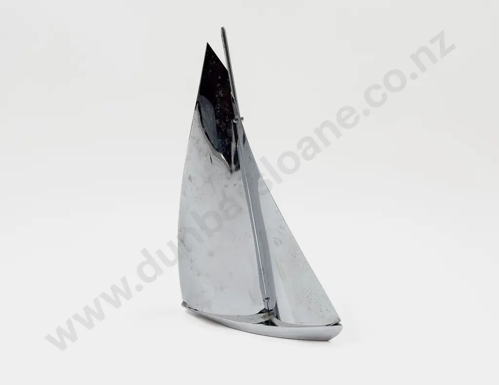 Chrome Yacht Image 1++