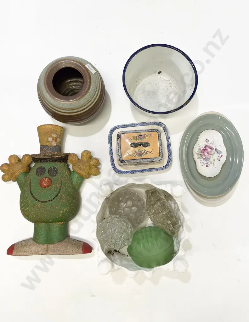 Box Quantity of Assorted Image 1++