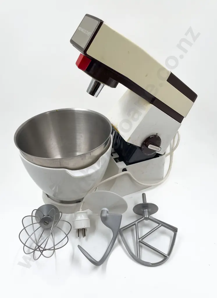 Vintage Kenwood Chef Mixer Image 1++