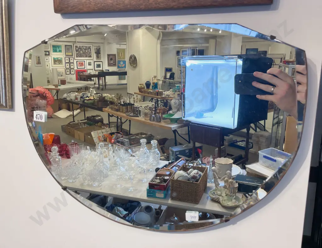 Bevelled Edge Wall Mirror Image 1++