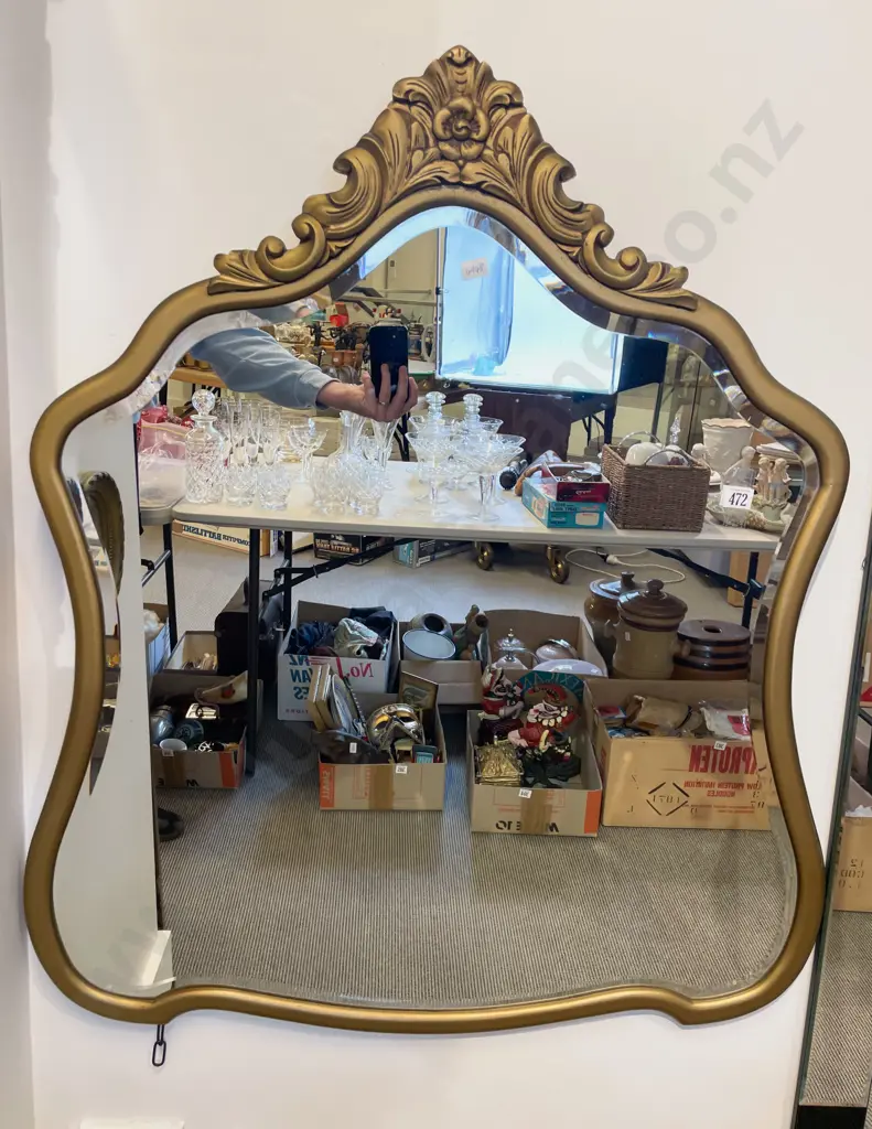 Bevelled Edge Decorative Wall Mirror Image 1++