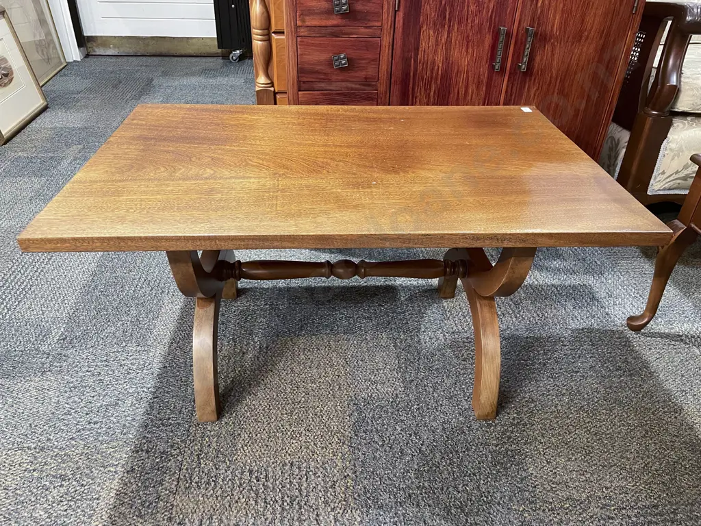 Mahogany Coffee Table Image 1++