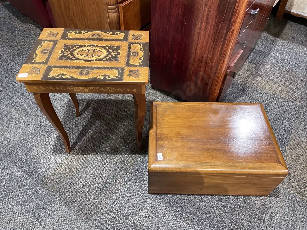 Italian Musical Sewing Table with Sewing Accessories together with Sewing Box Image 1++