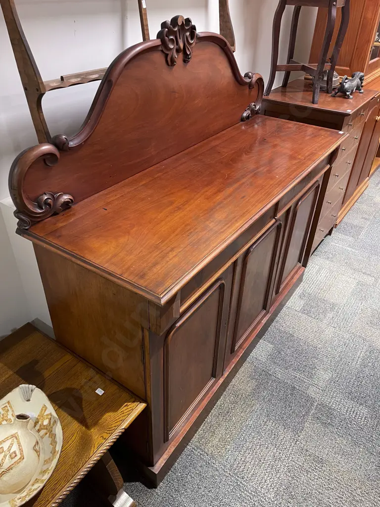 Victorian Mahogany Sideboard with Gallery Back Image 1++
