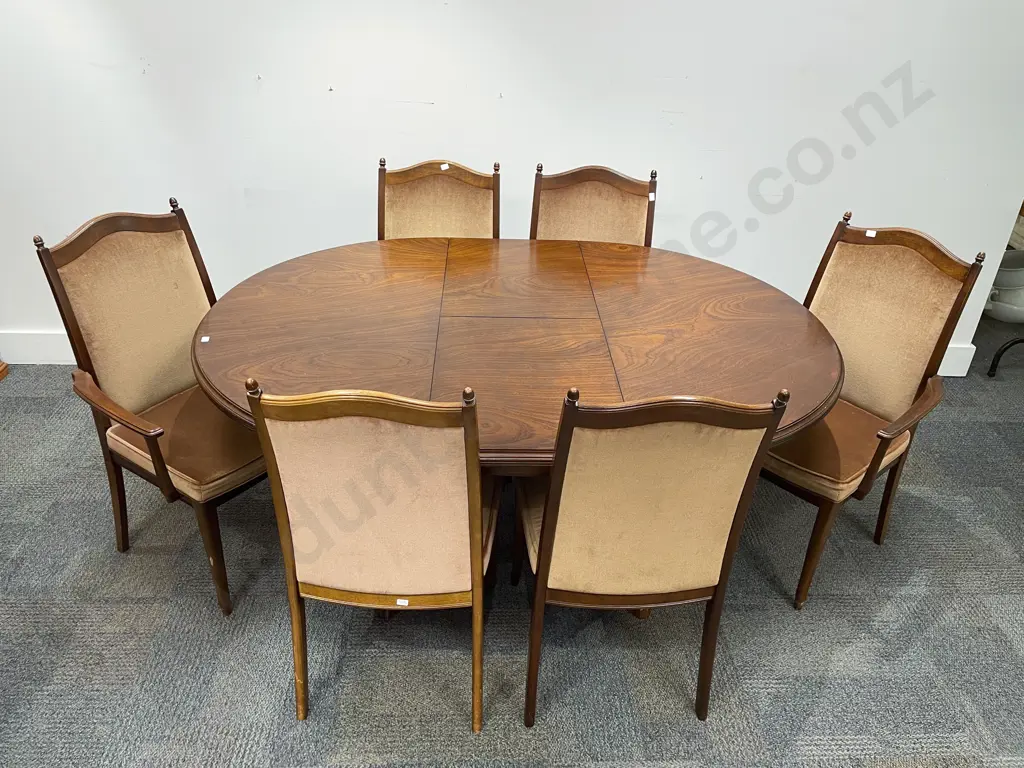 Mahogany Extension Dining Table & Six Dining Chairs Image 1++