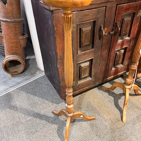 Tripod Based Plant Stand