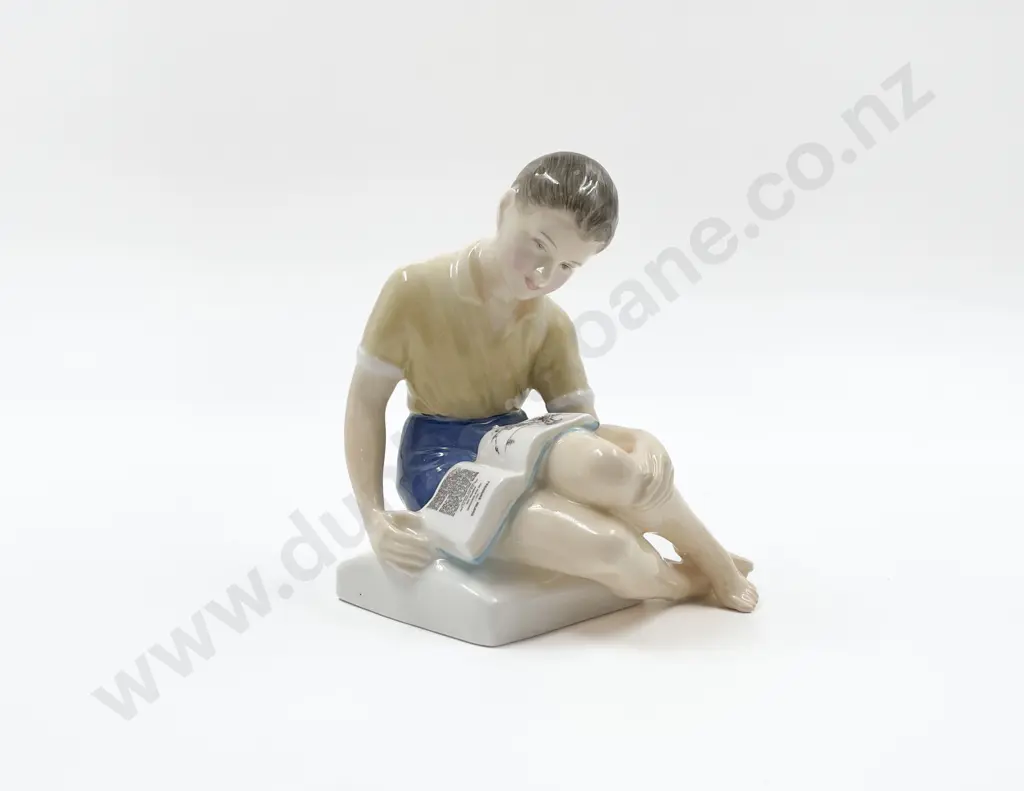 Royal Doulton Figure "Treasure Island" Image 1++