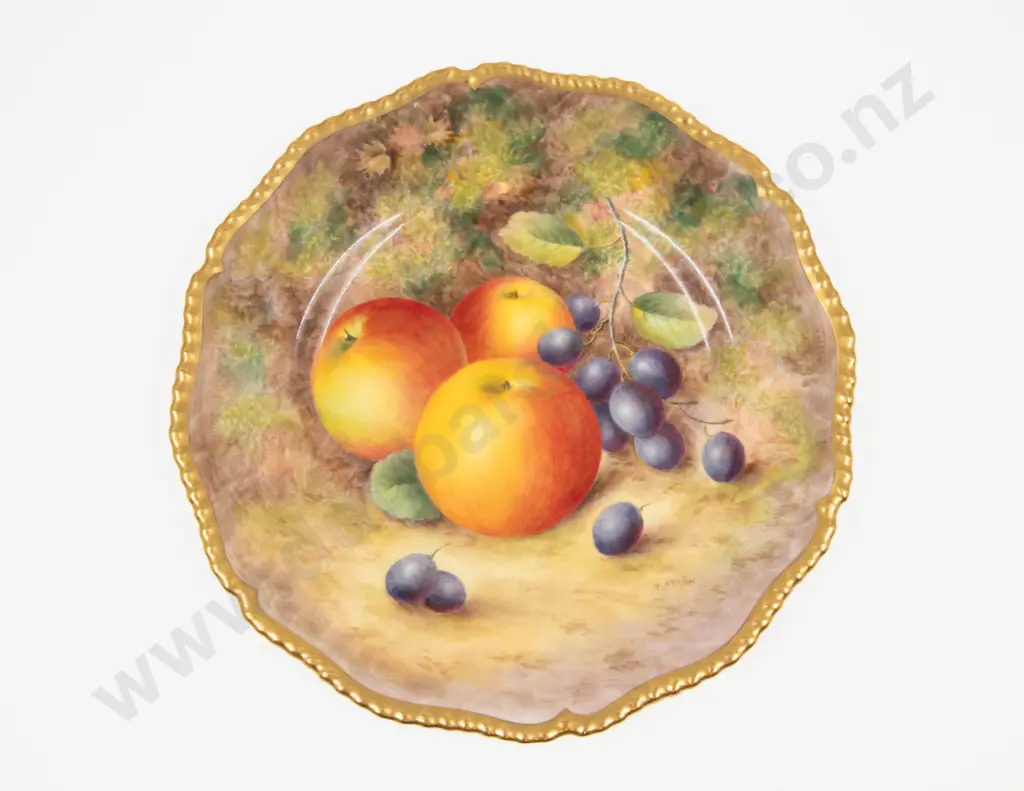 Royal Worcester Plate Image 1++