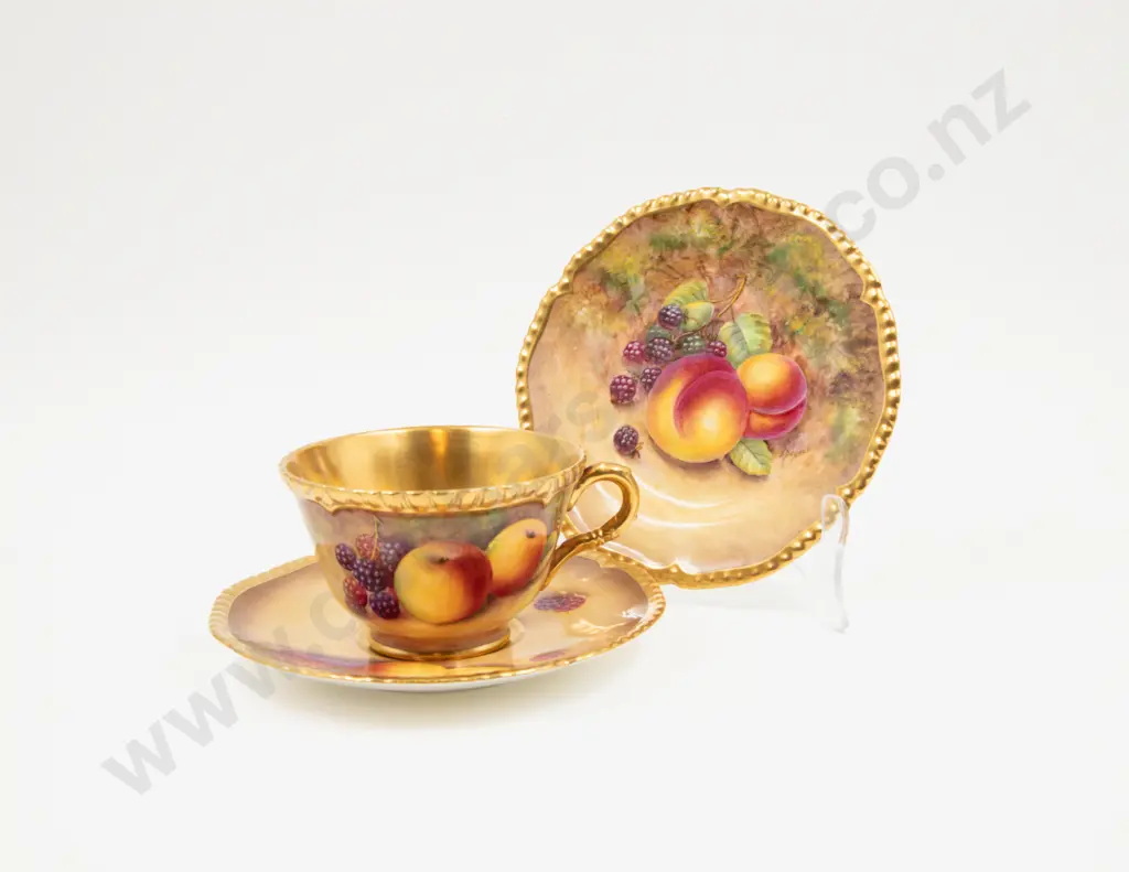 Royal Worcester Composed Trio Image 1++